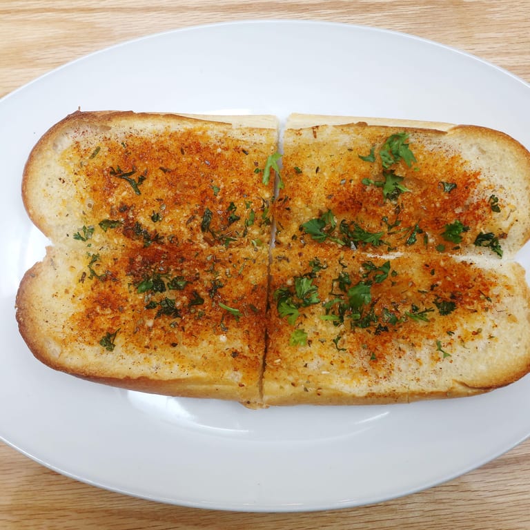 Delicious Garlic Bread Options