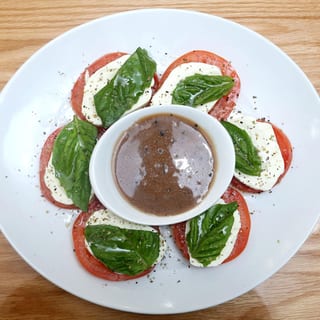 Carpese Salad